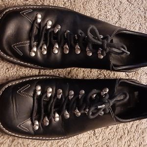 Donald Pliner shoes 9.5